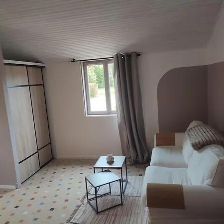 Hébergement de vacances Le 13 Au Montigny-les-Monts